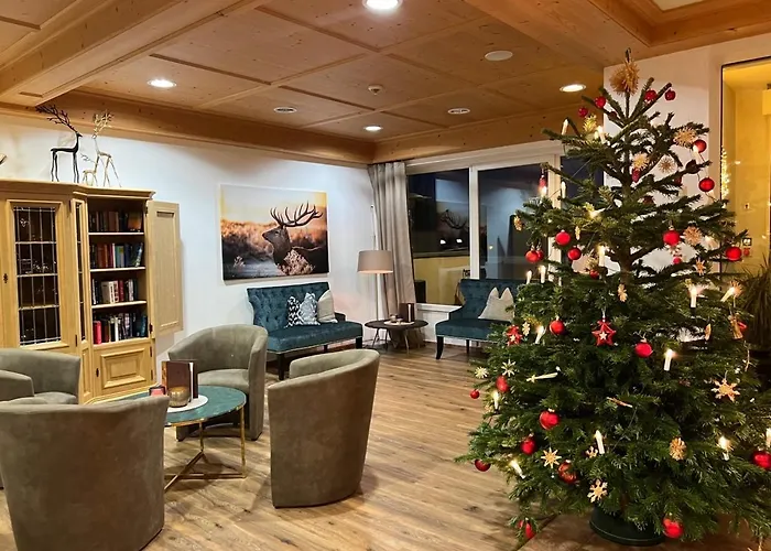 Fischer Am Hotel 3*
